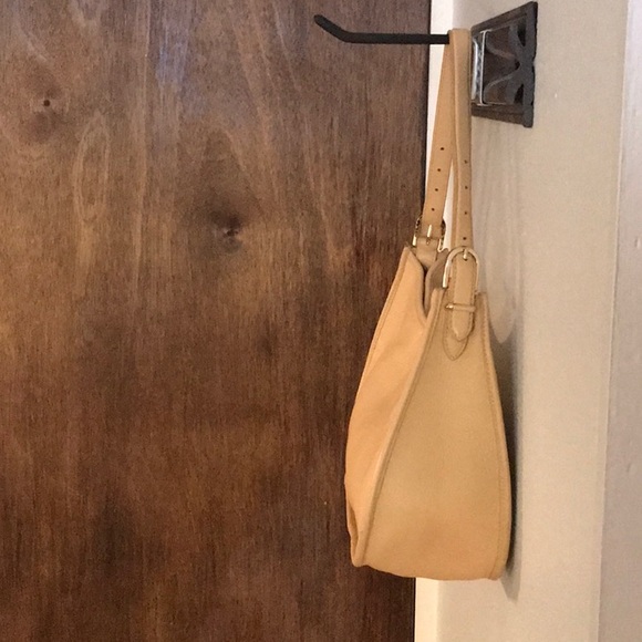 Mark Cross  Treasure! Cream Leather Bucket Bag - Picture 3 of 7